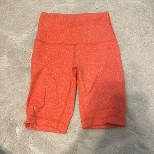 Lulu lemon orange biker shorts never worn